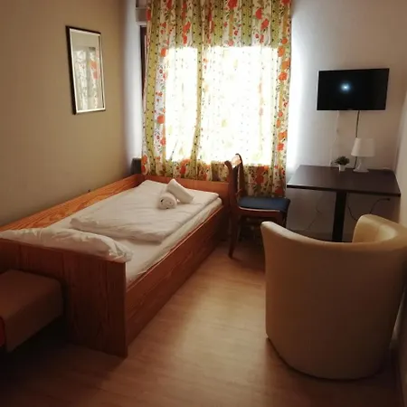 Zimmervermietung Lamm, Zugang Erfolgt Selbstständig über Ein Schlüsseltresor